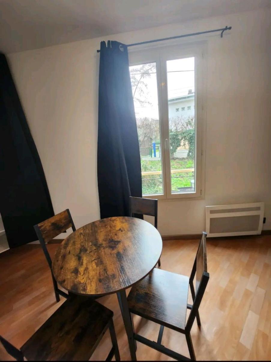 Tres Beau 2 Pieces A 400M De Paris Apartamento Gentilly Exterior foto
